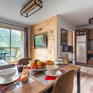 Appartement Joli T2, Centre, Parking Prive, Wifi, Local A, Isola 2000